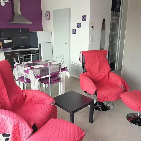 Myrtille & Mandarine Apartman Jonzac
